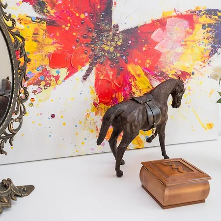 Design 2bdr - Main Street